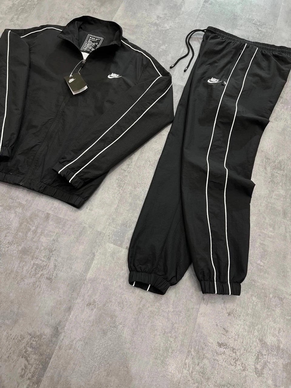 спортивный костюм мужской nike,спортивные костюмы nike,мужские спортивные костюмы,костюм найк мужской,nike tracksuit style essentials woven костюм
