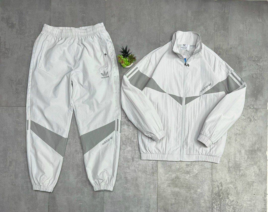 спортивный костюм adidas,костюм адидас 90е,спортивные костюмы адидас,спортивные костюмы,костюм для мужчин плащевка спортивные костюмы adidas