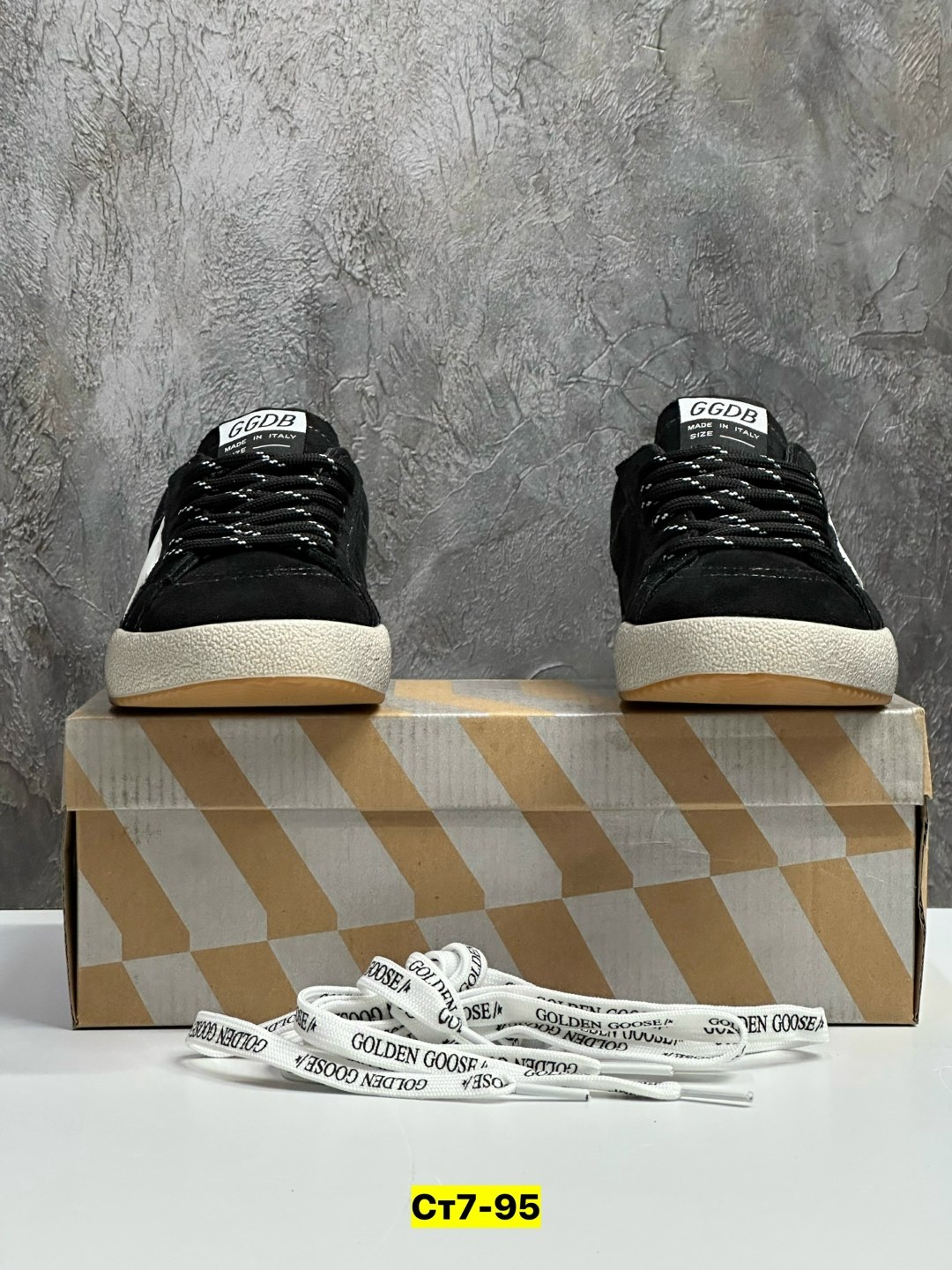 замшевые кроссовки ball star golden goose черный,кроссовки golden goose super-star черный,кроссовки golden goose,кроссовки super star penstar golden goose черный,кроссовки golden goose ball star черны