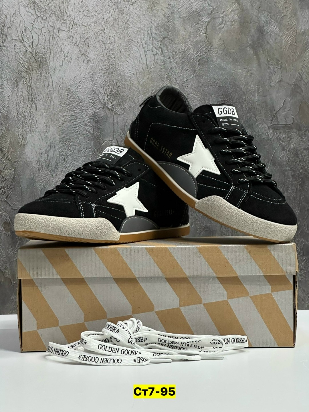 замшевые кроссовки ball star golden goose черный,кроссовки golden goose super-star черный,кроссовки golden goose,кроссовки super star penstar golden goose черный,кроссовки golden goose ball star черны