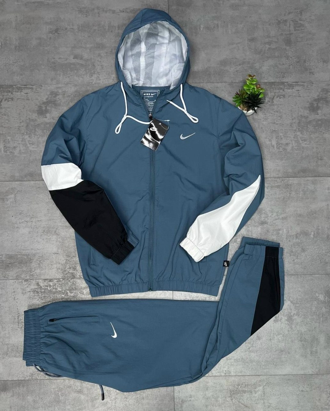 спортивный костюм nike,костюм найк мужской плащевка,спортивный костюм nike плащевка,спортивный костюм мужской nike,спортивные костюмы мужские