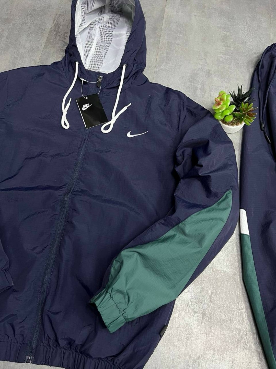 спортивный костюм nike,костюм найк мужской плащевка,спортивный костюм nike плащевка,спортивный костюм мужской nike,спортивные костюмы мужские