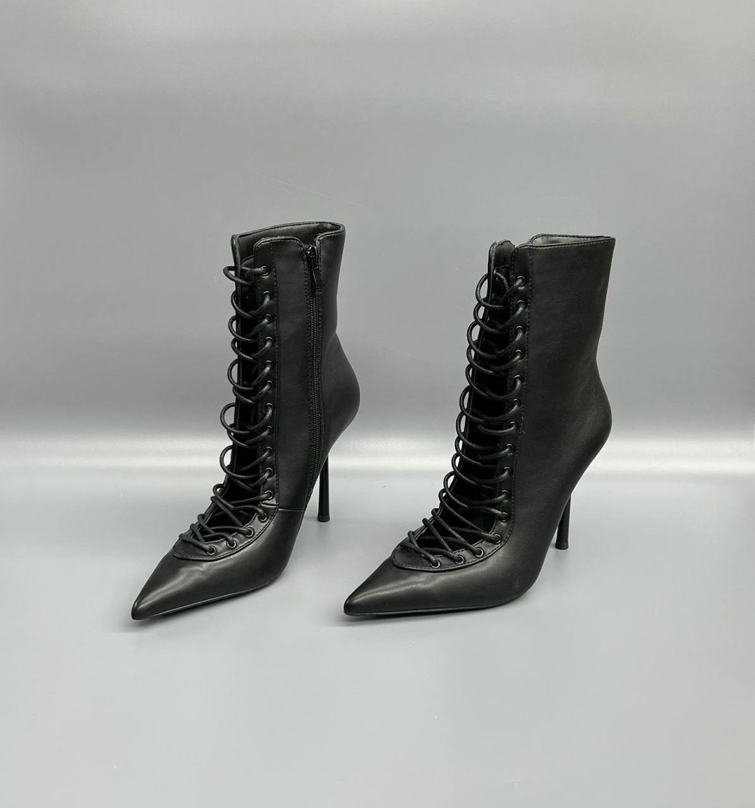 черные кожаные ботильоны jimmy choo,женские ботильоны,,женские сапоги,ботильоны на шнуровке