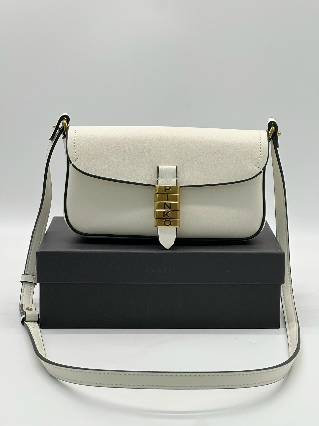 сумка,сумка fendi,модная сумка,сумки женская,сумки на плечо