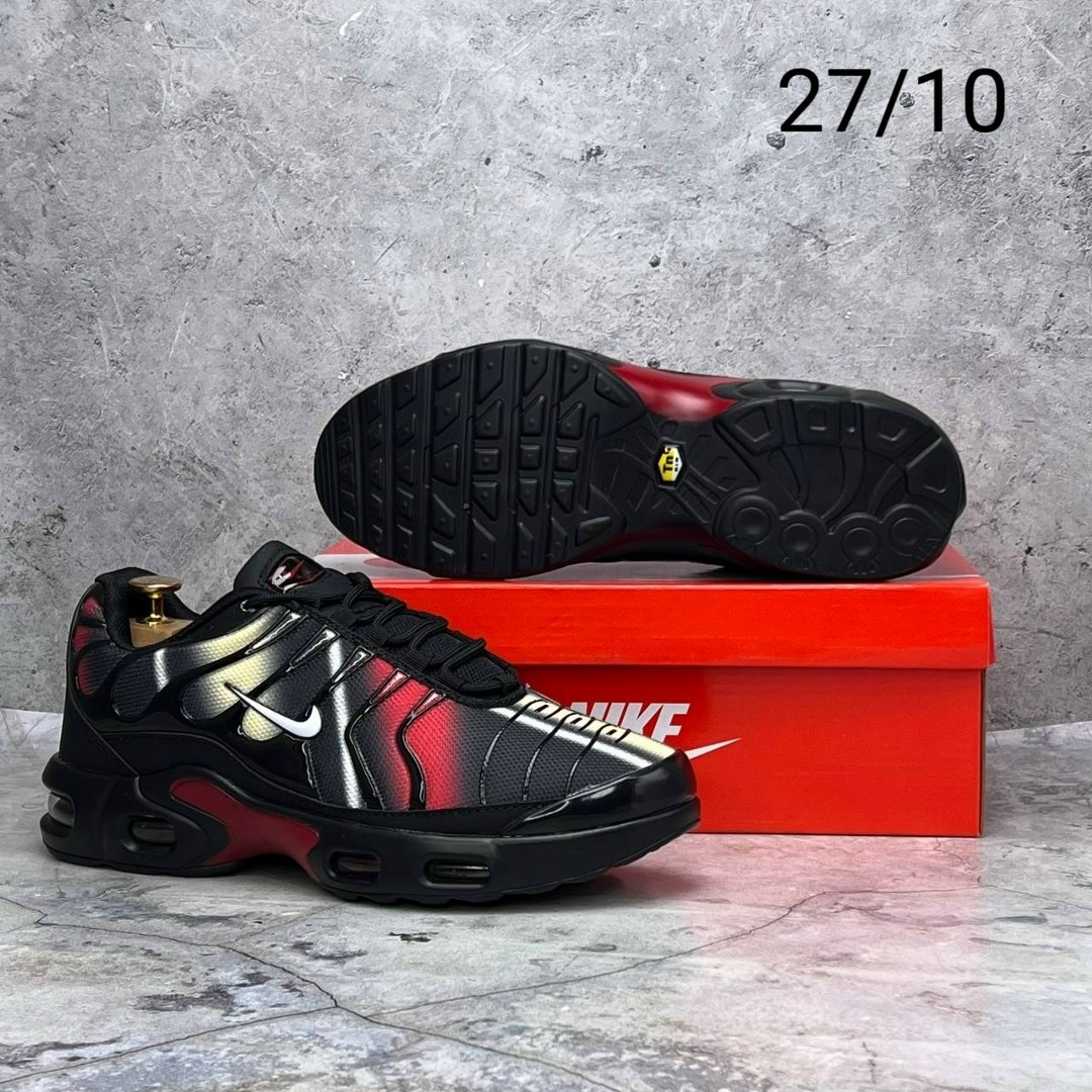 кроссовки nike air max plus tn,кроссовки для мужчин мембрана,nike air max plus tn,nike air max tn plus x supreme,кроссовки