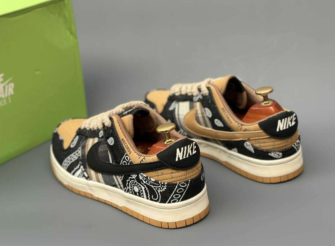 nike sb dunk low travis scott,кроссовки nike sb dunk low travis scott,nike sb dunk low x travis scott,кроссовки для мужчин,кроссовки nike sb dunk low x travis scott