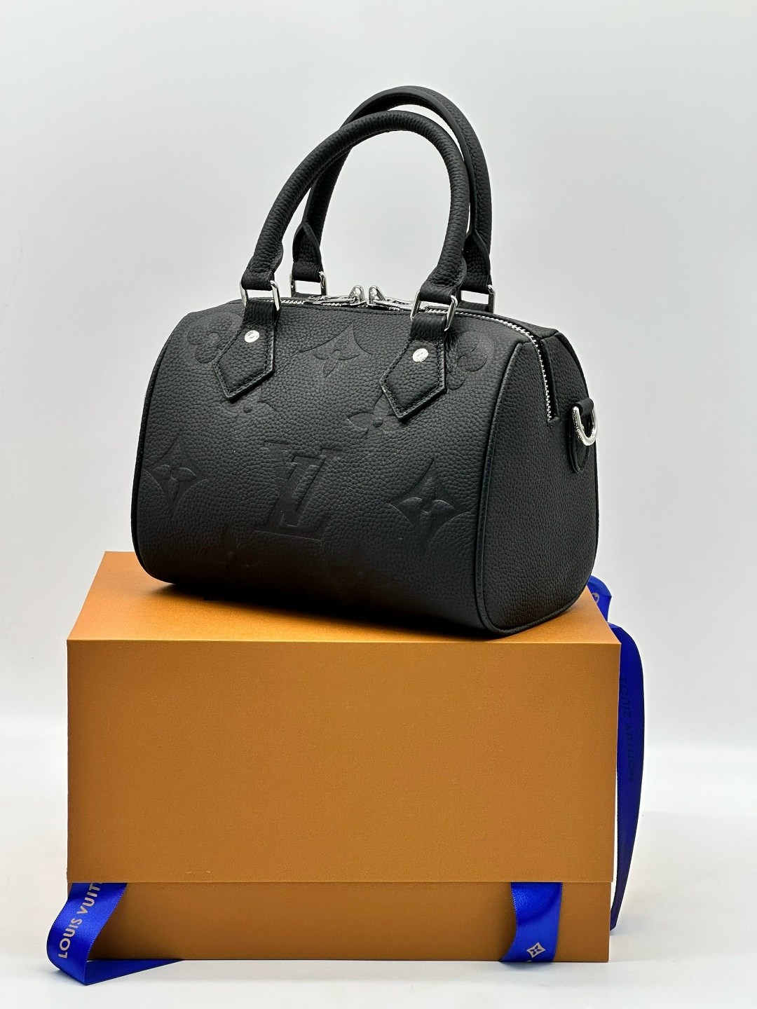 сумка женская louis vuitton,сумка louis vuitton,louis vuitton сумка на плечо,сумочка луи виттон,сумка мишель корс