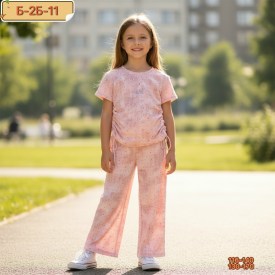 Костюм