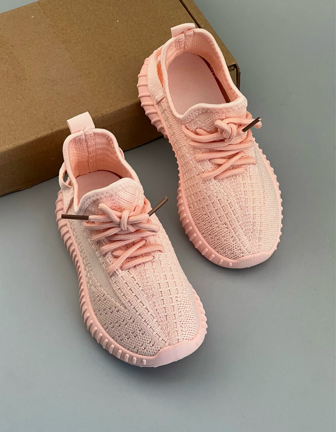кроссовки изики женские,кроссовки изики,adidas yeezy boost 350 white,adidas yeezy 350 cream white,кроссовки