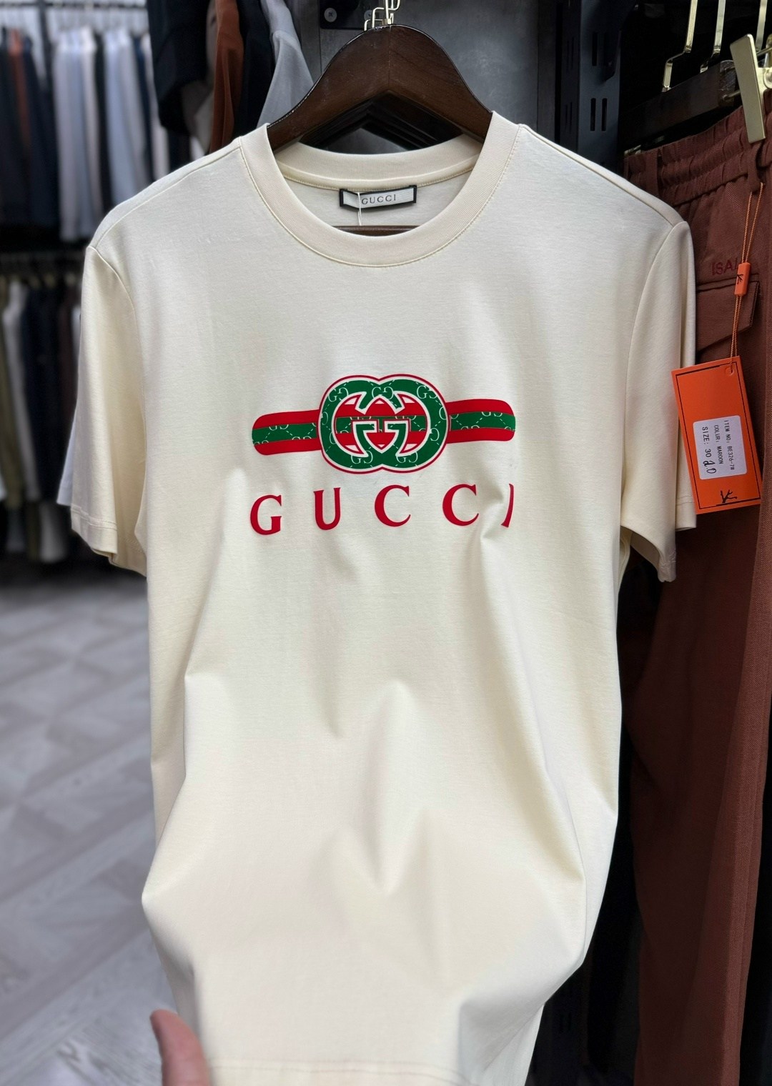 футболка gucci,футболки гуччи женские оригинал,майка гуччи оригинал,футболка гуччи,футболка женская gucci