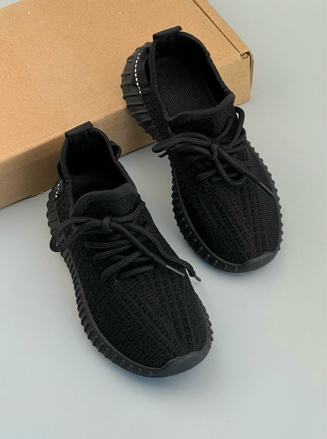 кроссовки изики женские,кроссовки изики,adidas yeezy boost 350 white,adidas yeezy 350 cream white,кроссовки
