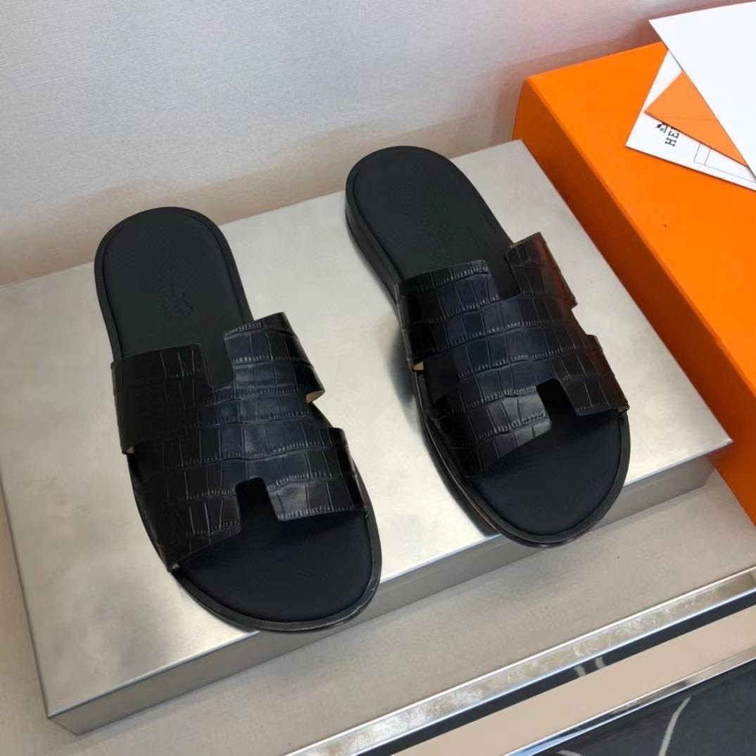 крокодиловые шлепки эрмес мужские,шлепанцы мужские hermes,шлепанцы мужские кожаные,шлепки гермес черные мужские,мужские шлепанцы