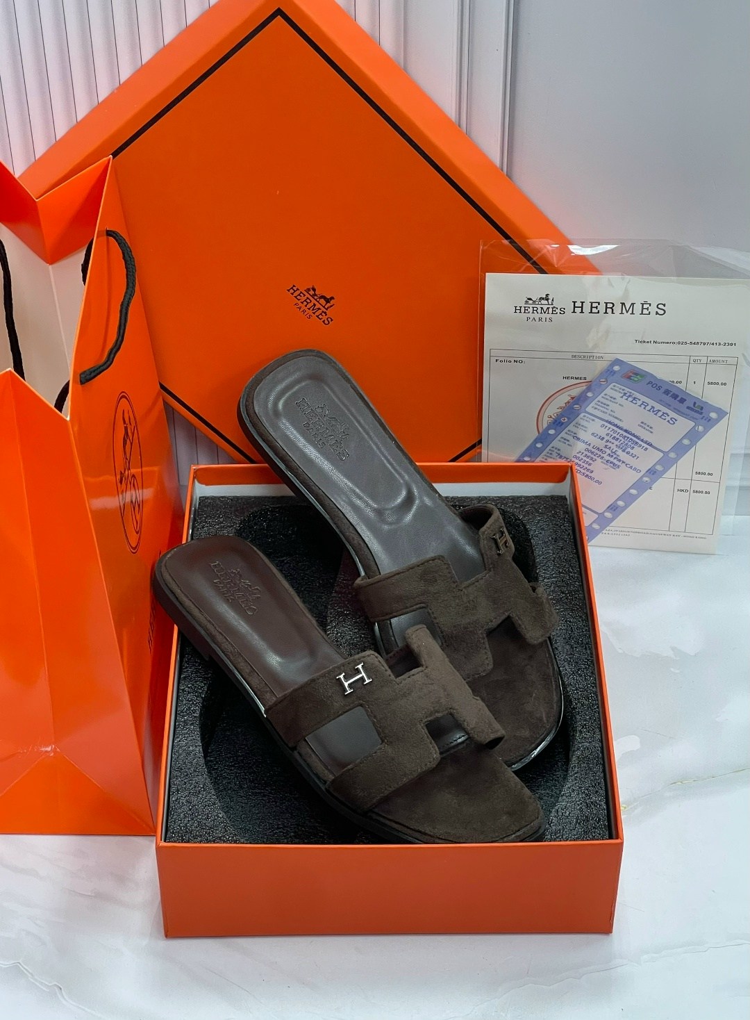 шлепанцы hermes,шлепки hermes,шлепанцы из натуральной кожи hermes,шлепки hermes женские,шлепанцы женские hermes черный
