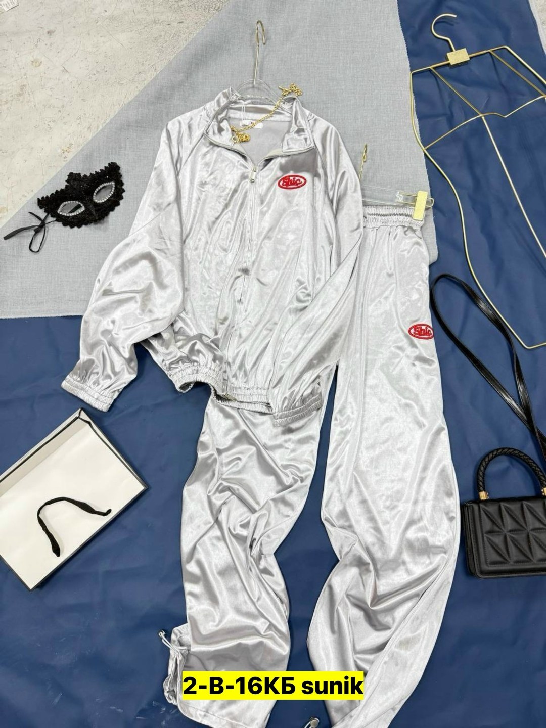 спортивный костюм nike,спортивный костюм adidas,спортивные костюмы на флисе,костюм спортивный адидас серый 09002,спортивный костюм nike на флисе