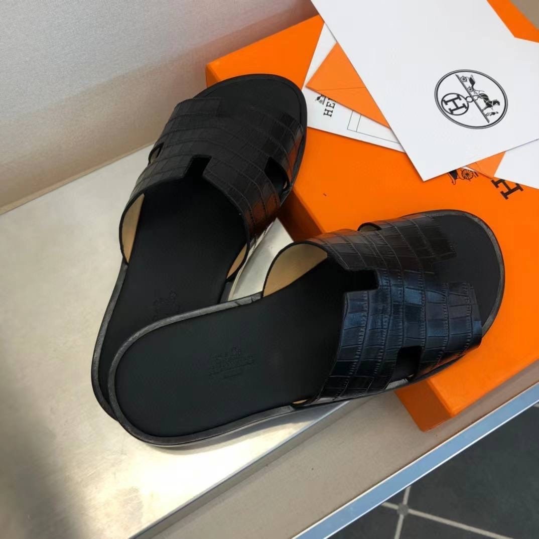 крокодиловые шлепки эрмес мужские,шлепанцы мужские hermes,шлепанцы мужские кожаные,шлепки гермес черные мужские,мужские шлепанцы