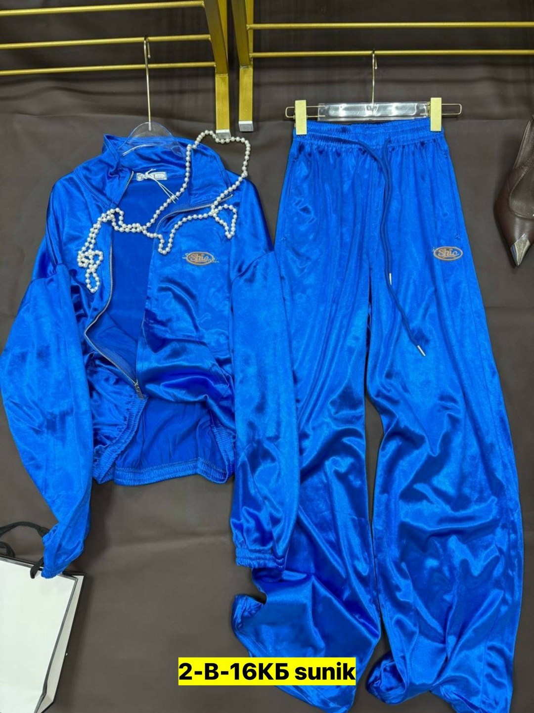 спортивный костюм nike,спортивный костюм adidas,спортивные костюмы на флисе,костюм спортивный адидас серый 09002,спортивный костюм nike на флисе