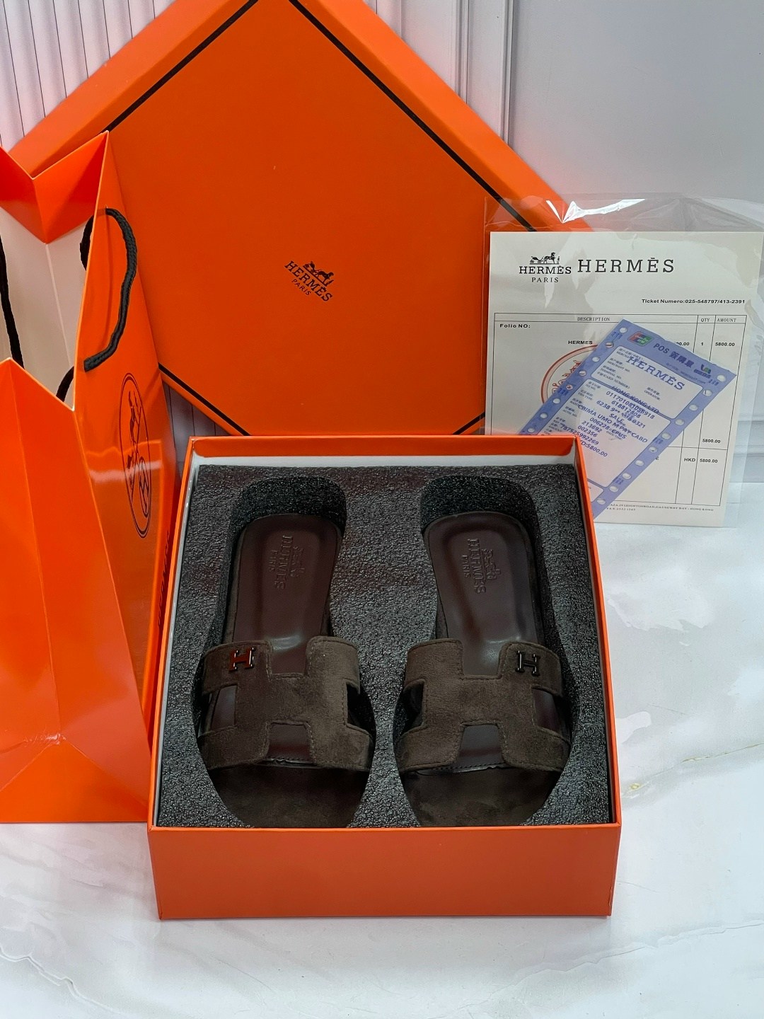 шлепанцы hermes,шлепки hermes,шлепанцы из натуральной кожи hermes,шлепки hermes женские,шлепанцы женские hermes черный
