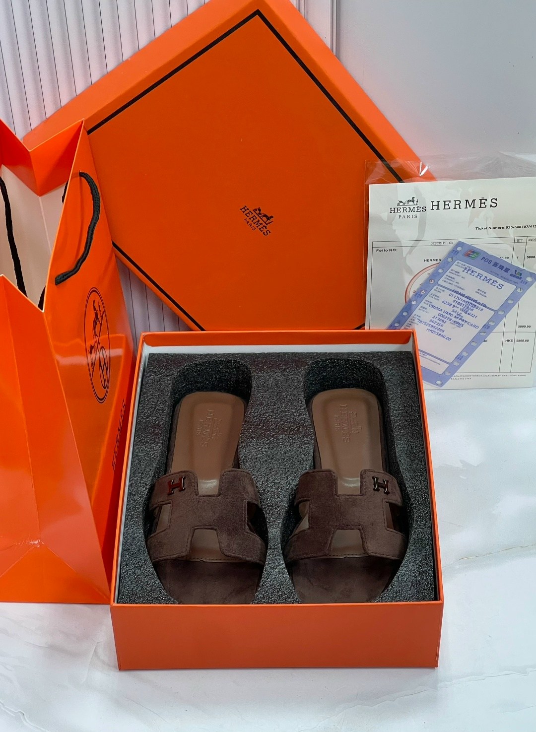 шлепанцы hermes,шлепки hermes,шлепанцы из натуральной кожи hermes,шлепки hermes женские,шлепанцы женские hermes черный