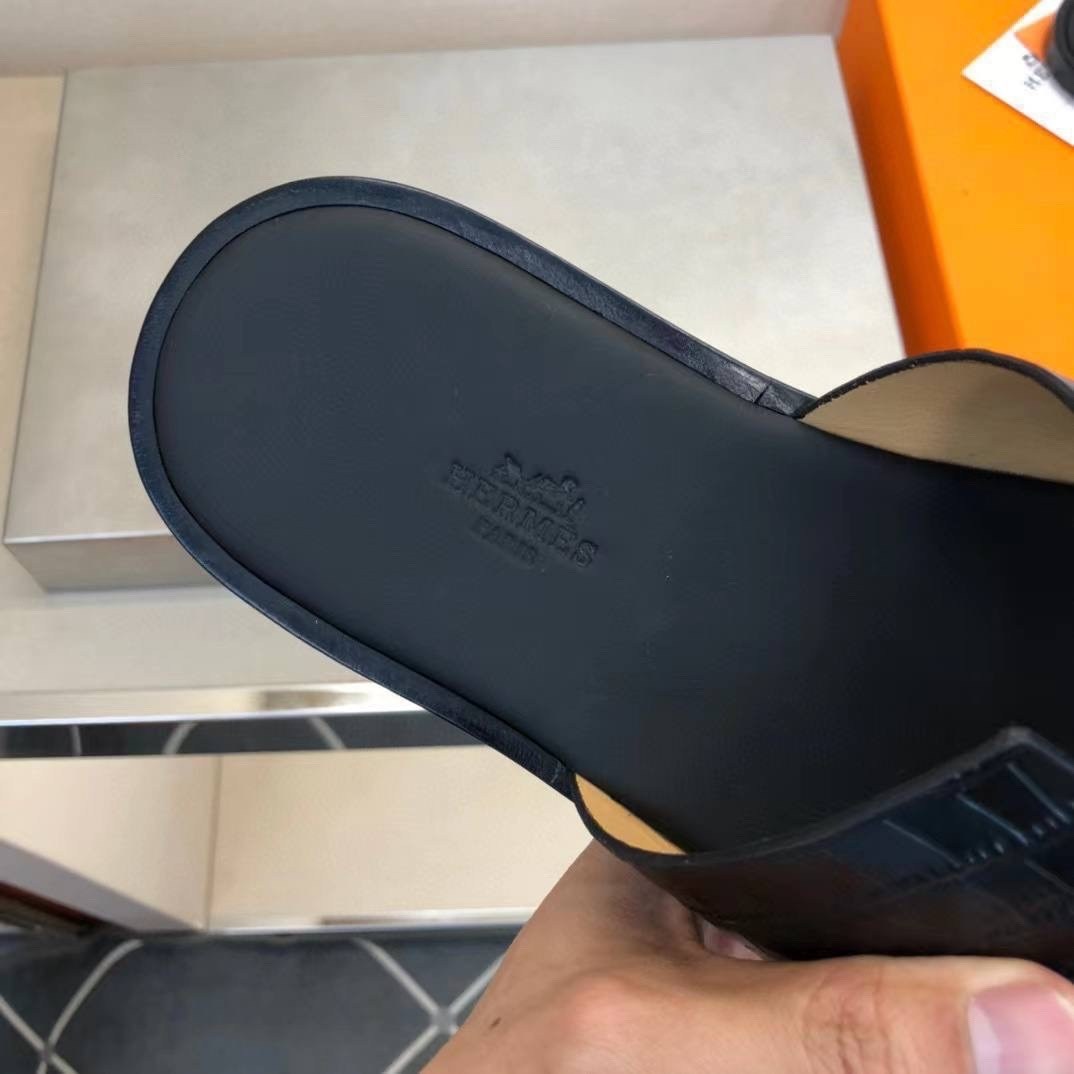 крокодиловые шлепки эрмес мужские,шлепанцы мужские hermes,шлепанцы мужские кожаные,шлепки гермес черные мужские,мужские шлепанцы