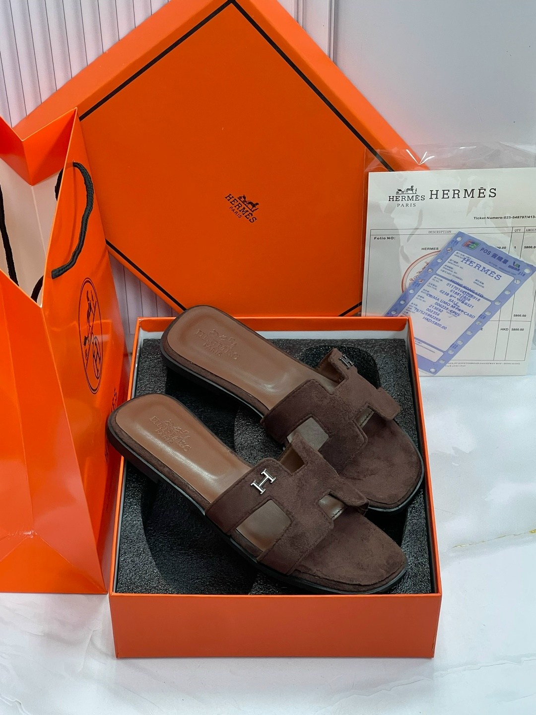 шлепанцы hermes,шлепки hermes,шлепанцы из натуральной кожи hermes,шлепки hermes женские,шлепанцы женские hermes черный