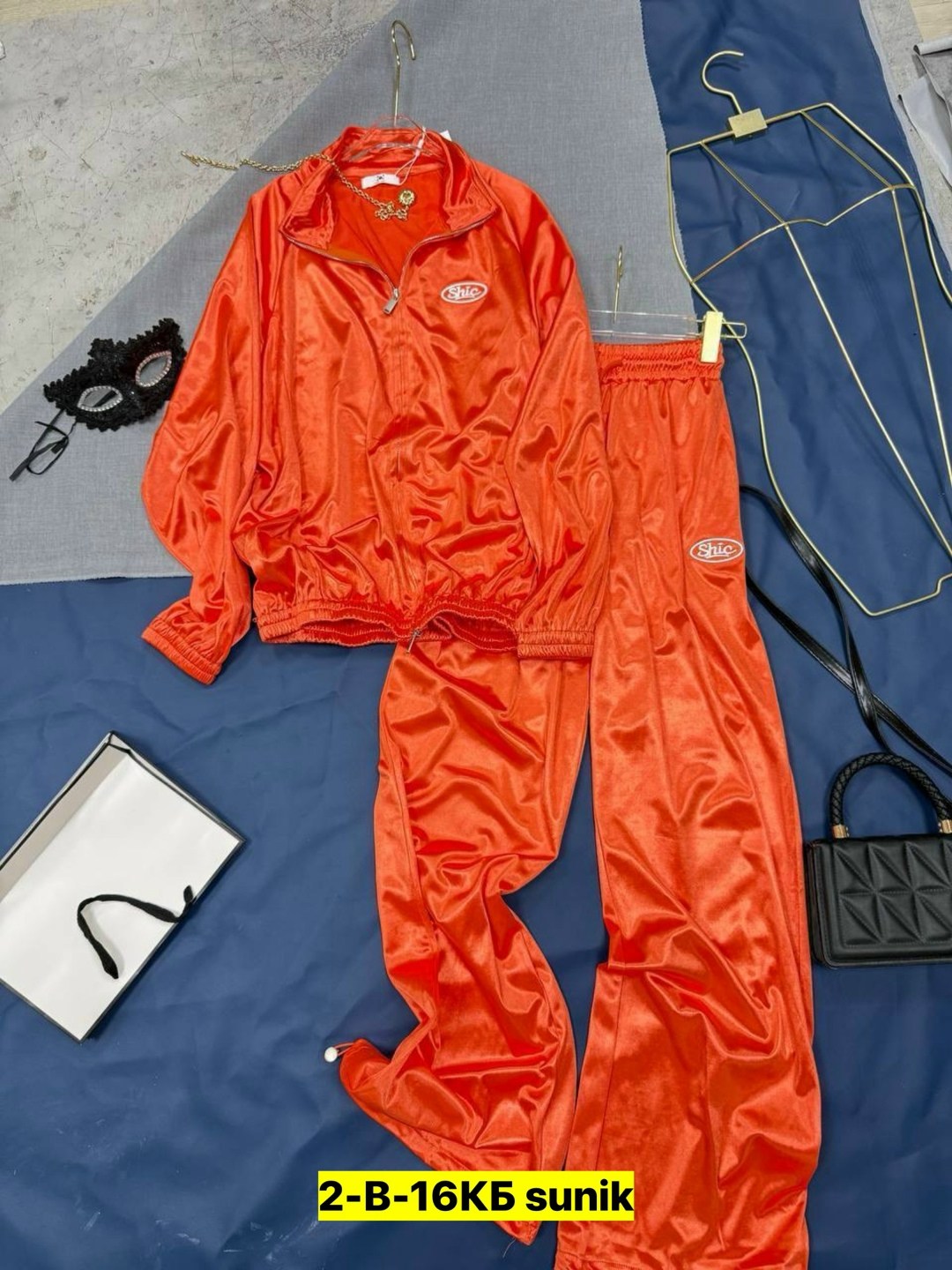 спортивный костюм nike,спортивный костюм adidas,спортивные костюмы на флисе,костюм спортивный адидас серый 09002,спортивный костюм nike на флисе