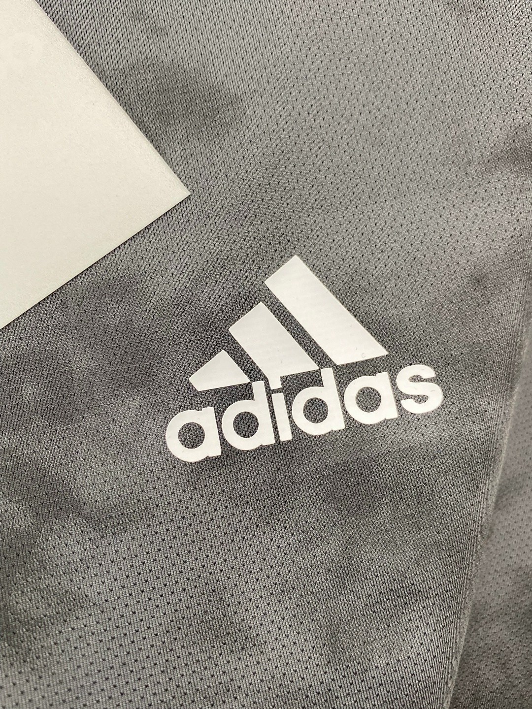футболка мужская adidas,футболка спортивная adidas,adidas футболка спортивная feelstrcamo tee,мужские майки adidas,adidas футболка