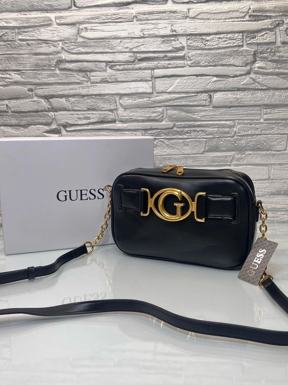 женская сумка guess,сумка guess,guess сумка кросс боди,guess сумка через плечо,сумка guess aviana