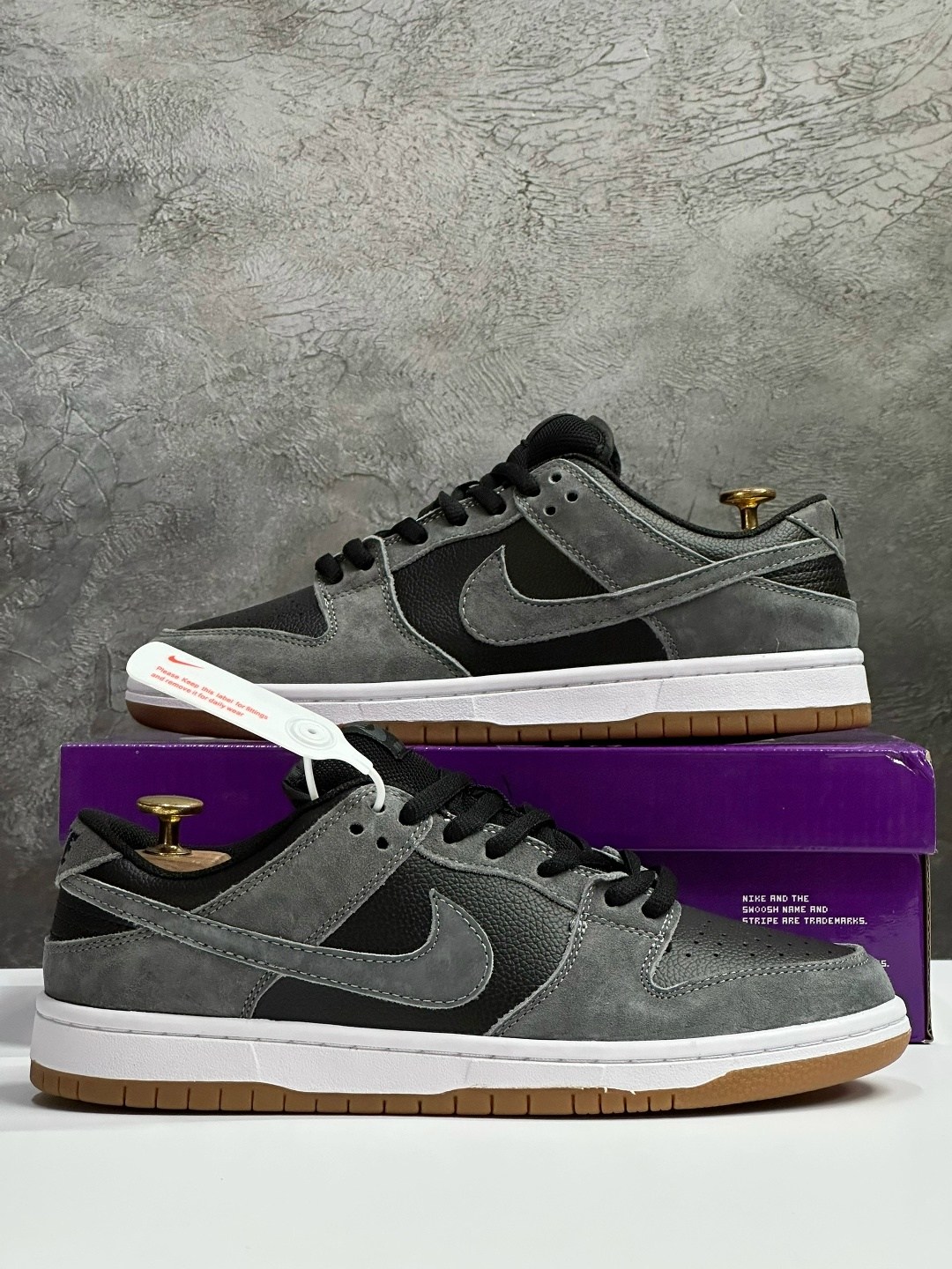 nike sb dunk low dark grey black gum,кроссовки nike sb dunk low,кроссовки,nike sb dunk low black grey,nike sb dunk low серые