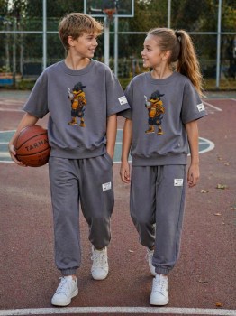 Костюм