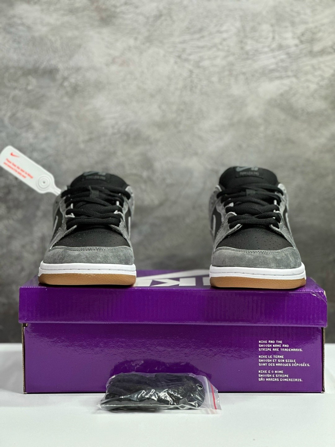 nike sb dunk low dark grey black gum,кроссовки nike sb dunk low,кроссовки,nike sb dunk low black grey,nike sb dunk low серые