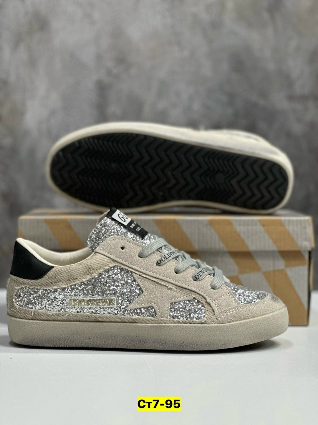 ,кеды golden goose женские,golden goose кеды v-star с блестками серебристый,golden goose кеды super-star с блестками серебристый,кеды golden goose