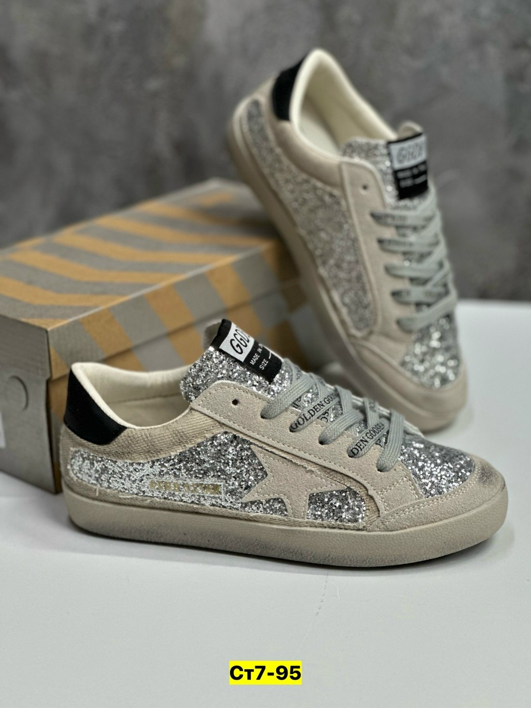 ,кеды golden goose женские,golden goose кеды v-star с блестками серебристый,golden goose кеды super-star с блестками серебристый,кеды golden goose