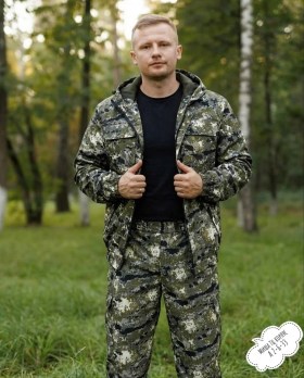 Костюм