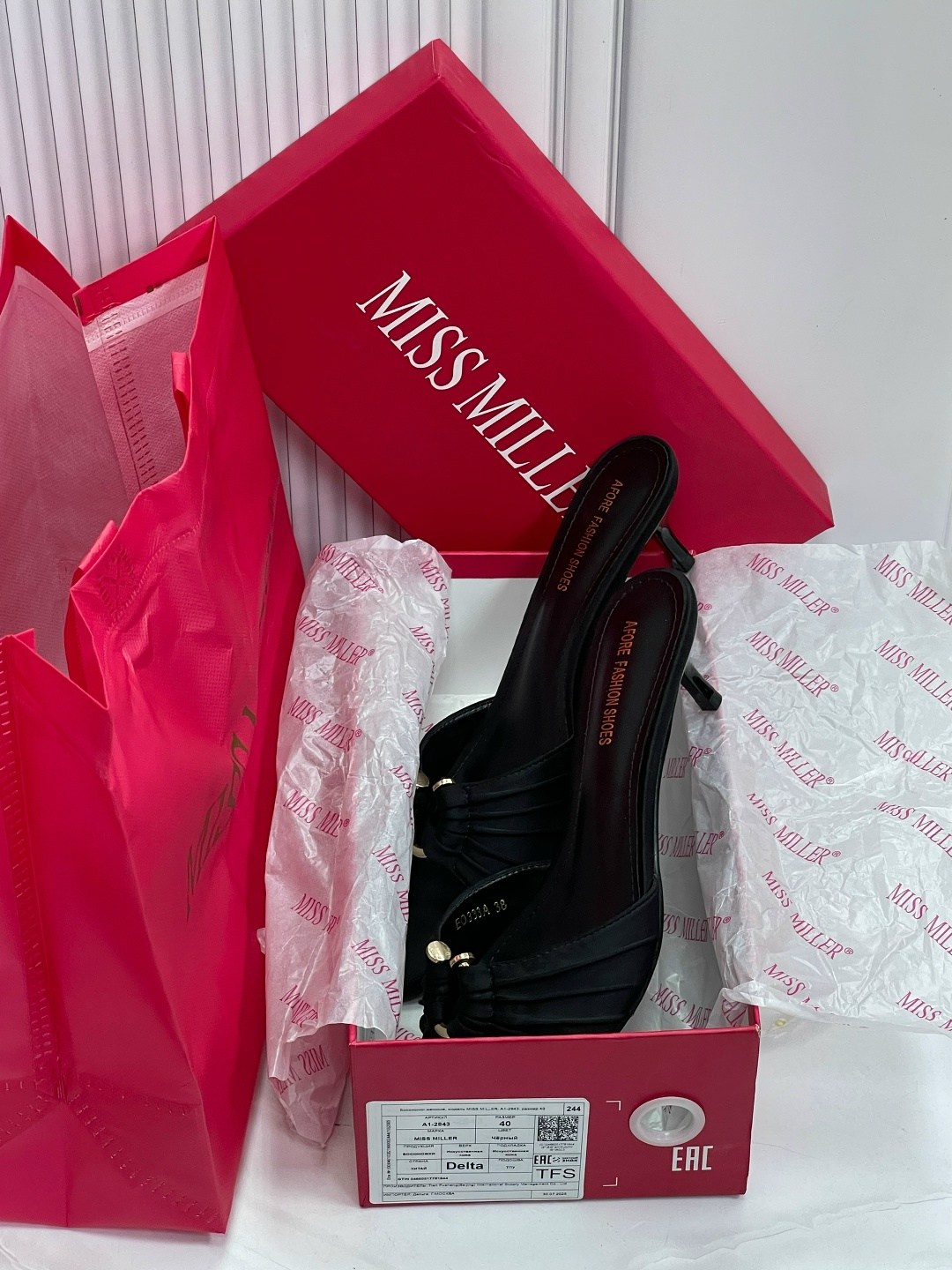 ,босоножки yves saint laurent,босоножки женские,каблуки туфли,женские каблуки