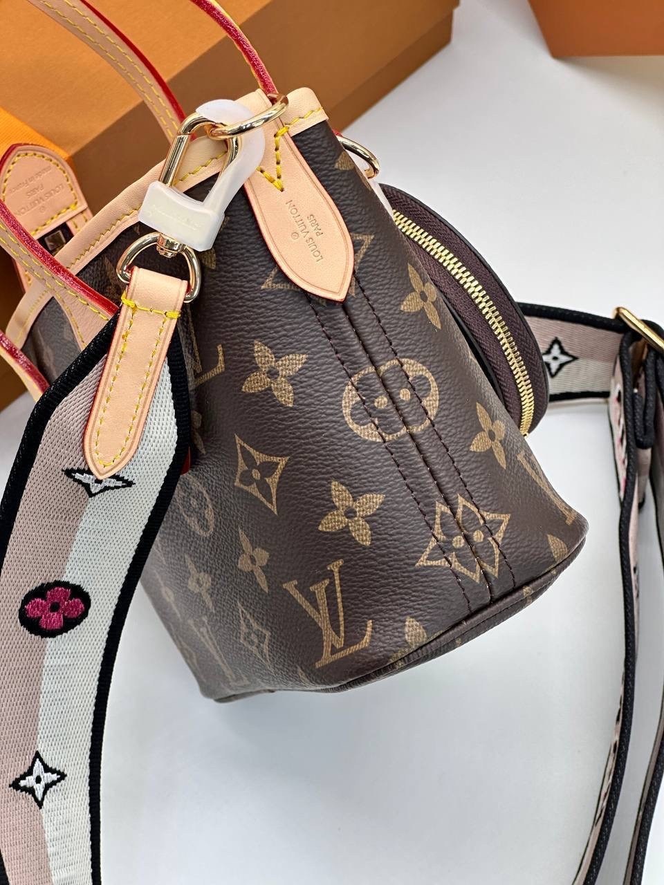 сумка женская louis vuitton,cумка louis vuitton,louis vuitton сумка на плечо,брендовые сумочки,сумки луи витон