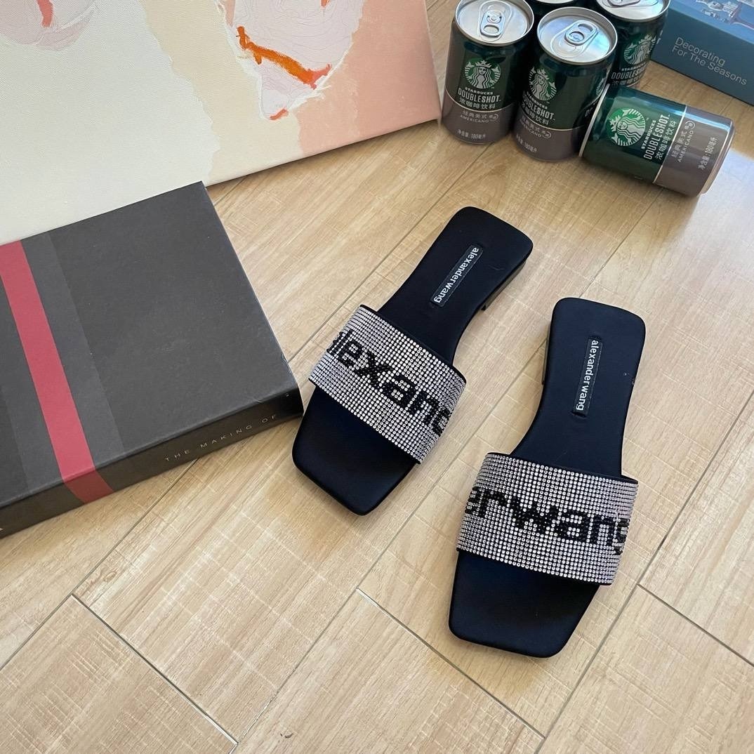 ,тапочки alexander wang,женские шлепанцы,тапки кристиан диор,тапки диор