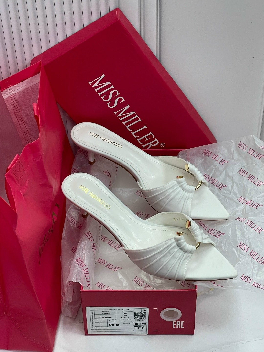 ,босоножки yves saint laurent,босоножки женские,каблуки туфли,женские каблуки