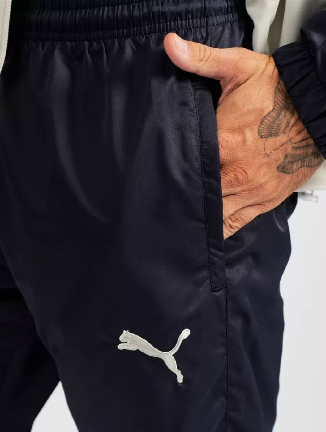 ветровка puma essentials solid windbreaker,ветровка puma,ветровка puma relaxed windbreaker цвет: бежевый,ветровка puma ess solid windbreaker,ветровка puma windbreaker цвет: серый pu053emccf61