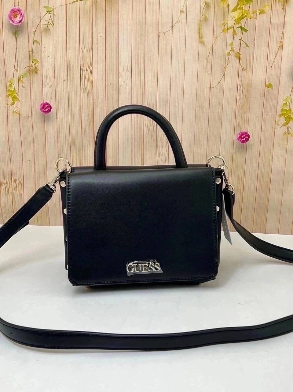 сумка,сумки женская,сумка guess,модная сумка,сумки фенди