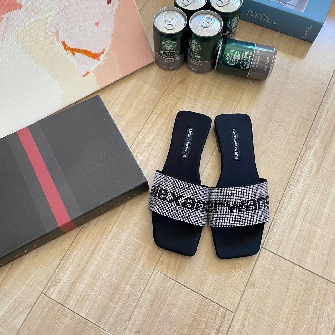 ,тапочки alexander wang,женские шлепанцы,тапки кристиан диор,тапки диор