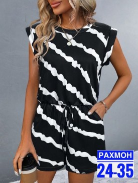 Костюм