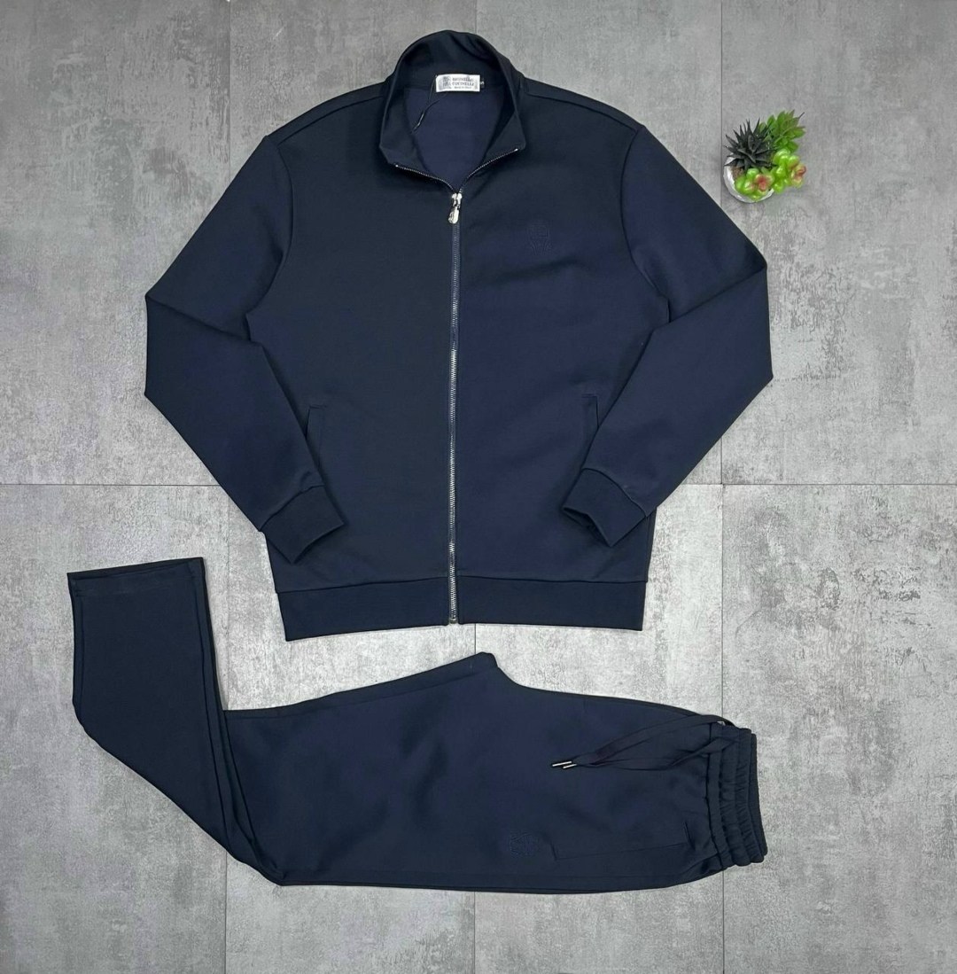спортивный костюм brunello cucinelli,костюм спортивный,прогулочный костюм brunello cucinelli,мужской спортивный костюм,мужская мода