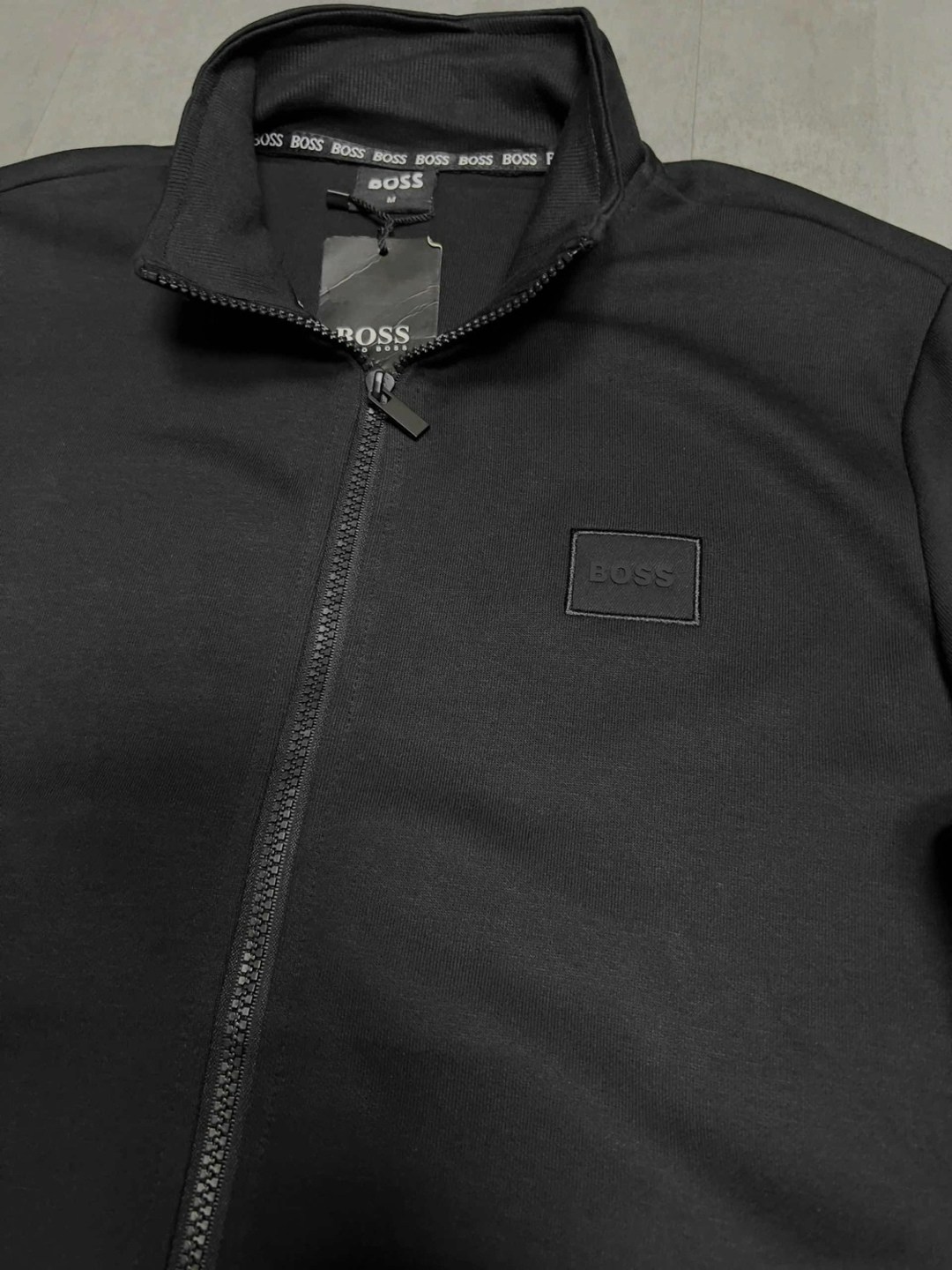 спортивный костюм hugo boss мужской,мужские спортивные костюмы,boss олимпийка,boss мужская олимпийка,спортивный костюм hugo boss