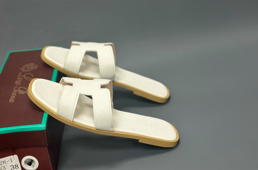 шлепки hermes женские,шлепки эрмес белые,шлепки эрмес,шлепки гермес,шлепки гермес женские