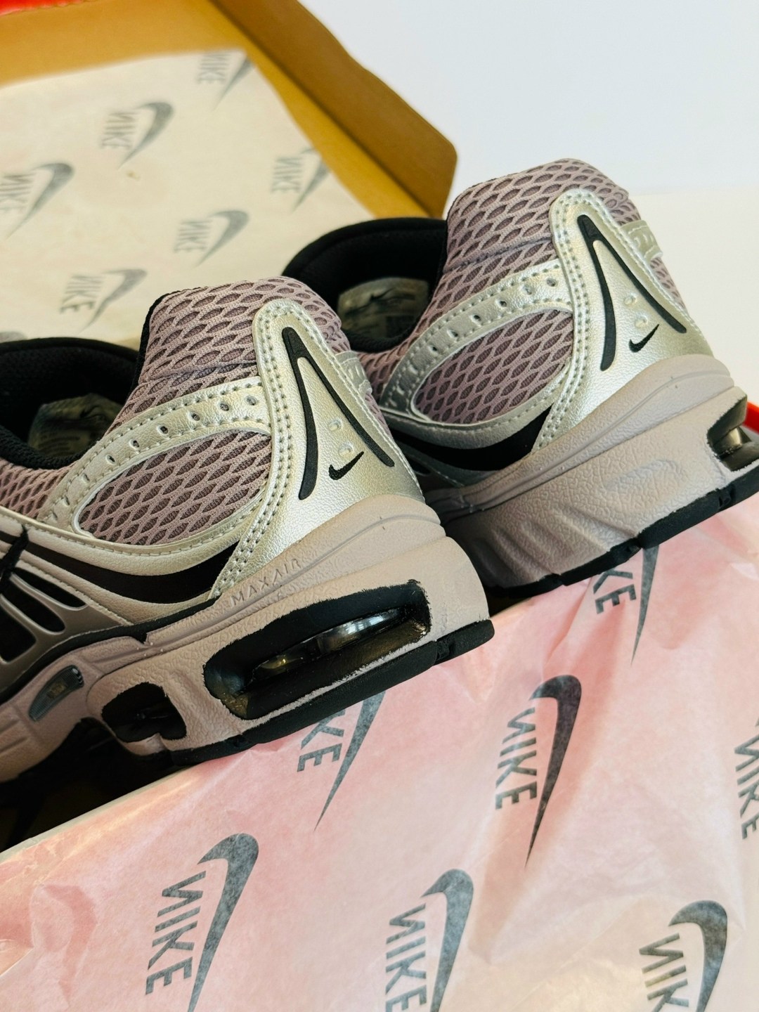 кроссовки nike air max,кроссовки,nike низкие массивные кроссовки air max moto 2k женские розовые,кроссовки nike,российские кроссовки