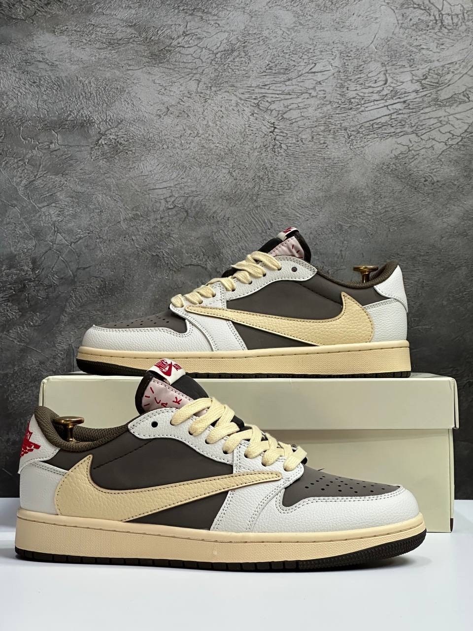 nike air jordan 1 low travis scott reverse mocha,кроссовки nike air jordan 1 low x travis scott,nike air jordan 1 low travis scott,кроссовки travis scott x air jordan 1 low,кроссовки travis scott x ni