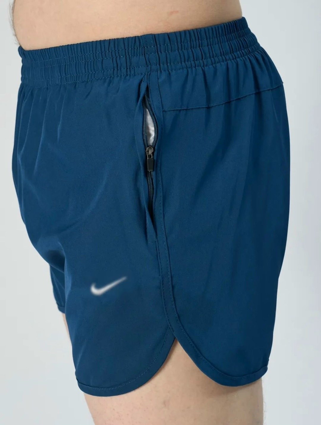 шорты nike 7" challenger running shorts,шорты найк спортивные dri-fit,nike big swoosh shorts,беговые шорты,спортивные шорты