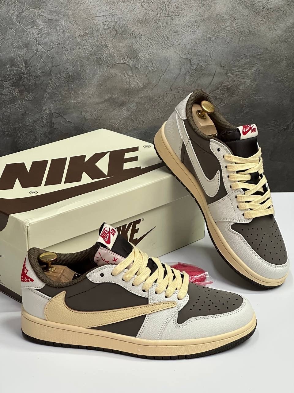 nike air jordan 1 low travis scott reverse mocha,кроссовки nike air jordan 1 low x travis scott,nike air jordan 1 low travis scott,кроссовки travis scott x air jordan 1 low,кроссовки travis scott x ni