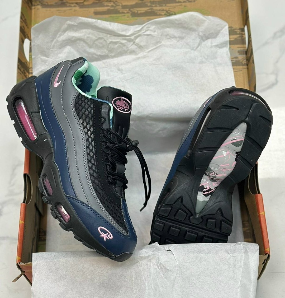 nike кроссовки air max 95 pink beam из коллаборации с corteiz черный,кроссовки nike air max 95,кроссовки,nike air max 95,nike air max 95 corteiz