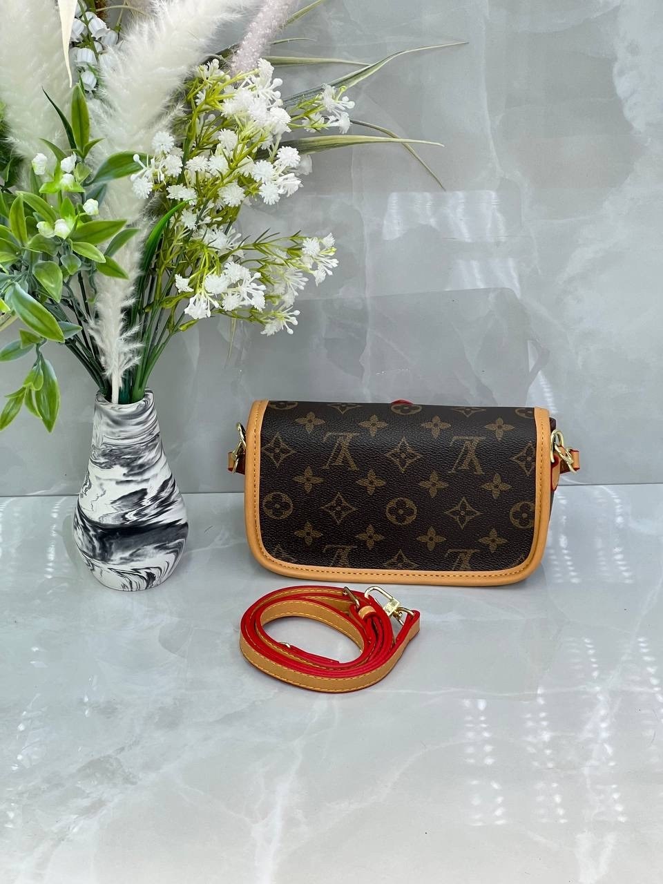 louis vuitton женская сумка,louis vuitton сумка на плечо,сумка louis vuitton,модная сумка,луи виттон сумка
